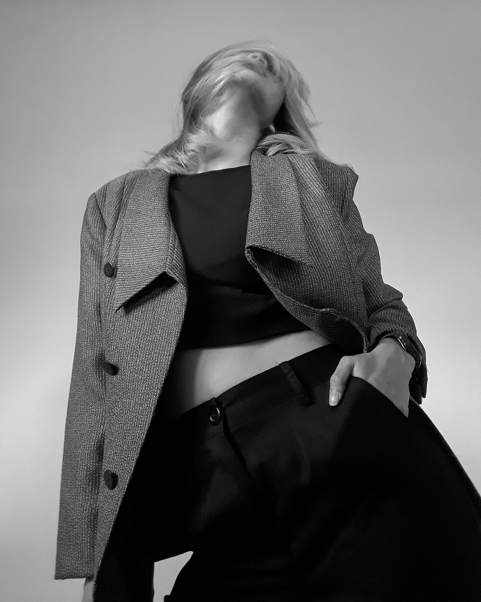 Tailored jacket in editorial black and white, blazer production in Italy