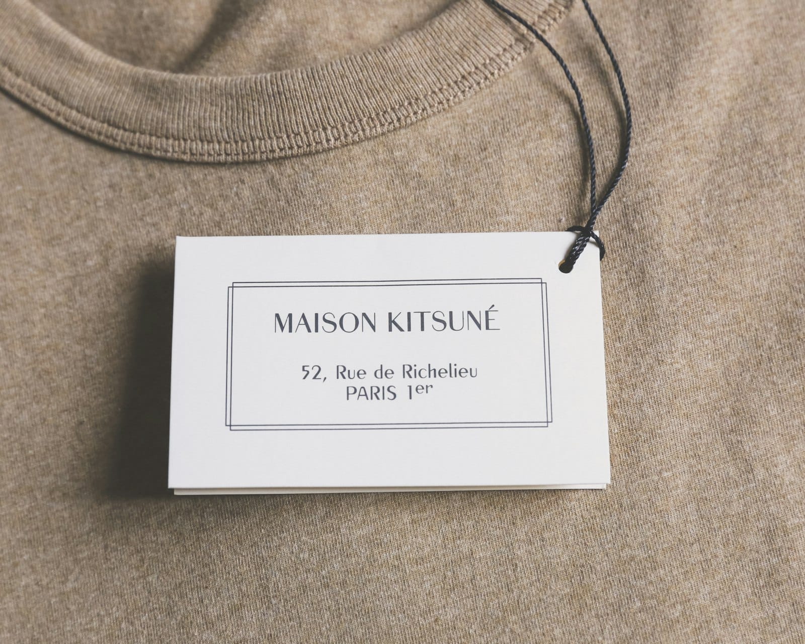 Own label garment finishing in an atelier