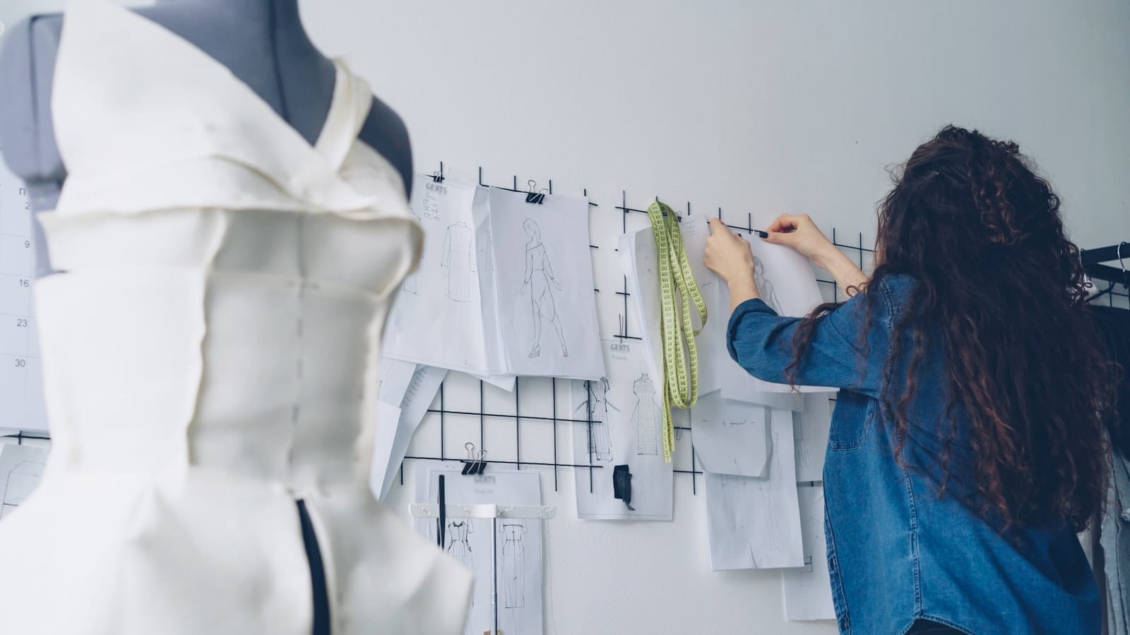 Designer collaborating in an atelier